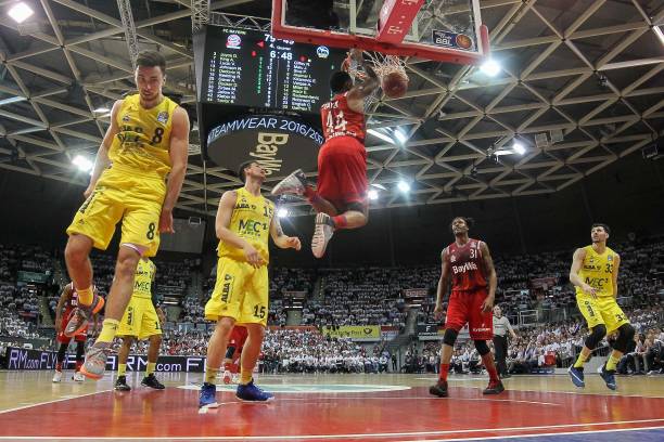 背后的故事 背后的故事