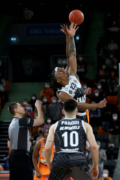 将以本次世 将以本次世